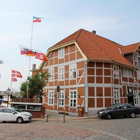 Zum Alten Schifferhaus ラウェンブルク エクステリア 写真